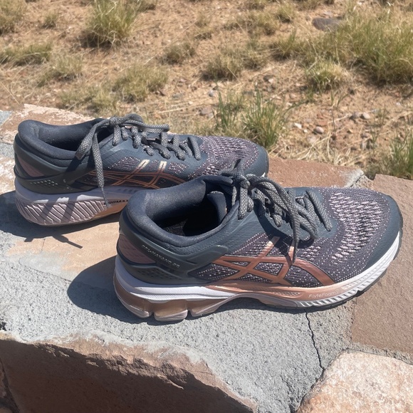 ASICS Gel-Kayano 26 Women’s Running Shoes (Size: 7) - Picture 1 of 14